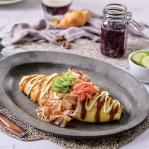 Natto Omelette with Okonomiyaki Sauce